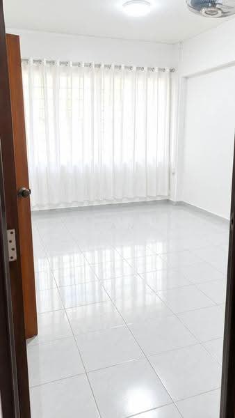872 Yishun Street 81, 872 Yishun Street 81, Sembawang / Yishun, 3 Bedrooms, 1,216 sqft, HDB Flat For Rent, by Adrian Tan, 500279557 - Interior - PropertyGuru.com.sg