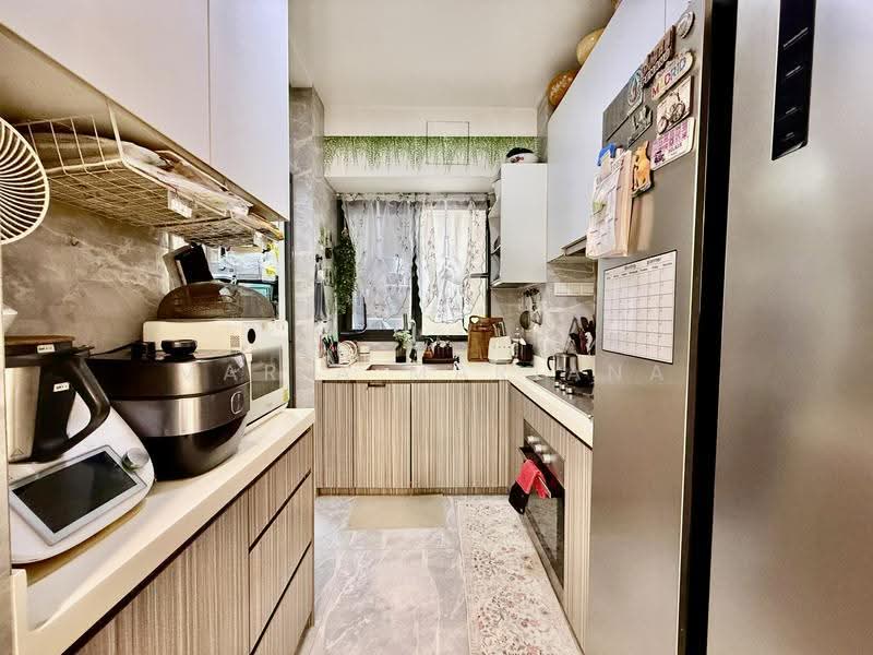 Northwave EC, 111 Woodlands View, Admiralty / Woodlands, 3 Bedrooms, 1,109 sqft, Condominium For Sale, by Maria Mariana, 500279561 - Kitchen - PropertyGuru.com.sg