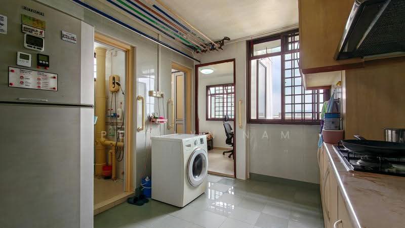 1 Ghim Moh Road, 1 Ghim Moh Road, Tanglin / Holland / Bukit Timah, 3 Bedrooms, 700 sqft, HDB Flat For Sale, by Pearlyn Nam, 500279576 - Kitchen - PropertyGuru.com.sg