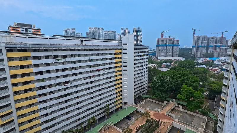 1 Ghim Moh Road, 1 Ghim Moh Road, Tanglin / Holland / Bukit Timah, 3 Bedrooms, 700 sqft, HDB Flat For Sale, by Pearlyn Nam, 500279576 - Exterior - PropertyGuru.com.sg