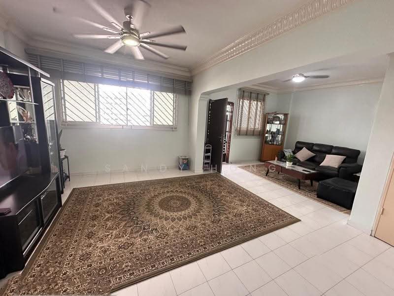 835 Jurong West Street 81, 835 Jurong West Street 81, Boon Lay / Jurong / Tuas, 3 Bedrooms, 1,119 sqft, HDB Flat For Sale, by Sandy Hong, 500279596 - Living Room - PropertyGuru.com.sg