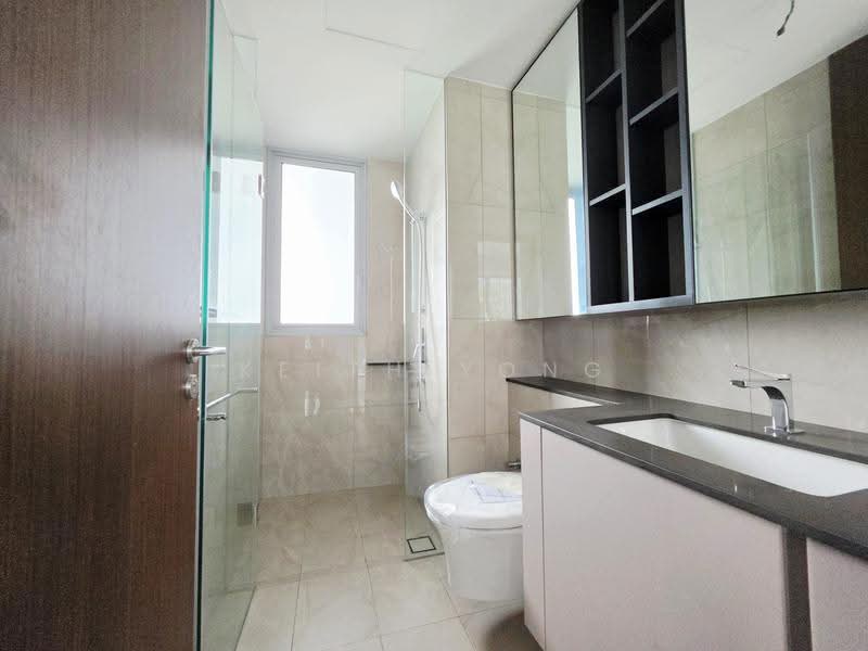 Grand Dunman, 16 Dunman Road, East Coast / Marine Parade, 4 Bedrooms, 1,119 sqft, Condominium For Sale, by Keith Yong, 500279611 - Bathroom - PropertyGuru.com.sg