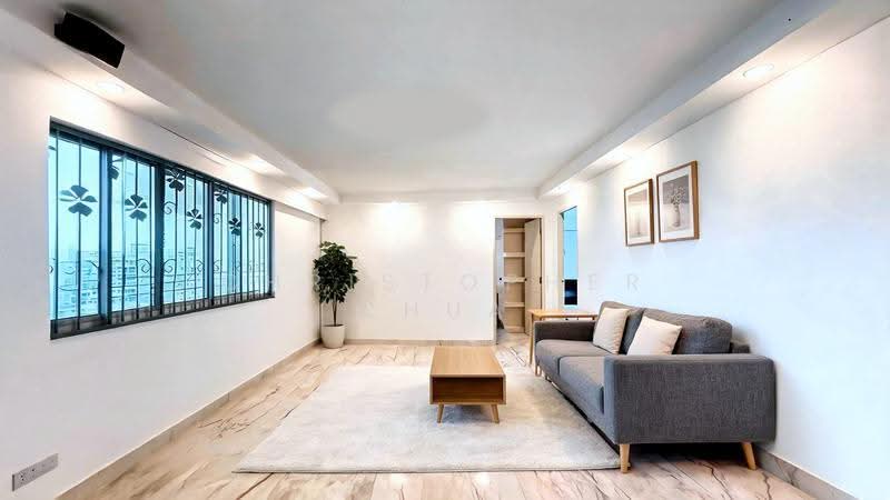 231 Yishun Street 21, 231 Yishun Street 21, Sembawang / Yishun, 3 Bedrooms, 1,055 sqft, HDB Flat For Sale, by Christopher Chua, 500279612 - Living Room - PropertyGuru.com.sg