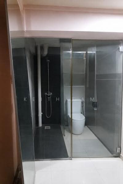 612 Ang Mo Kio Avenue 4, 612 Ang Mo Kio Avenue 4, Ang Mo Kio / Bishan / Thomson, 3 Bedrooms, 979 sqft, HDB Flat For Sale, by Keith Kam, 500279617 - Bathroom - PropertyGuru.com.sg