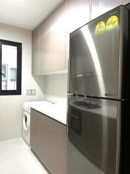 Uber 388, 388 Upper East Coast Road, Bedok / Upper East Coast, 2 Bedrooms, 850 sqft, Condominium For Rent, by Elly Apphia, 500279620 - Kitchen - PropertyGuru.com.sg