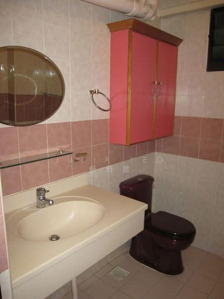 515 Woodlands Drive 14, 515 Woodlands Drive 14, Admiralty / Woodlands, 4 Bedrooms, 1,346 sqft, HDB Flat For Sale, by Julia Yeo 杨舒慧, 500279625 - Bathroom - PropertyGuru.com.sg
