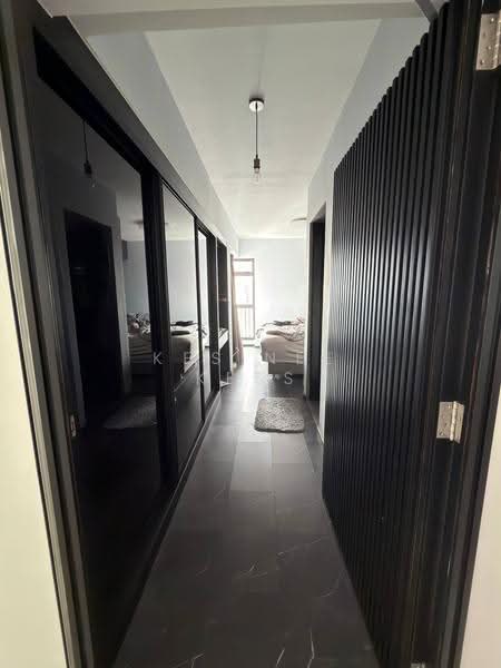 79A Toa Payoh Central, 79A Toa Payoh Central, Balestier / Toa Payoh, 3 Bedrooms, 818 sqft, HDB Flat For Sale, by Kesinee Kess, 500279634 - Corridor - PropertyGuru.com.sg