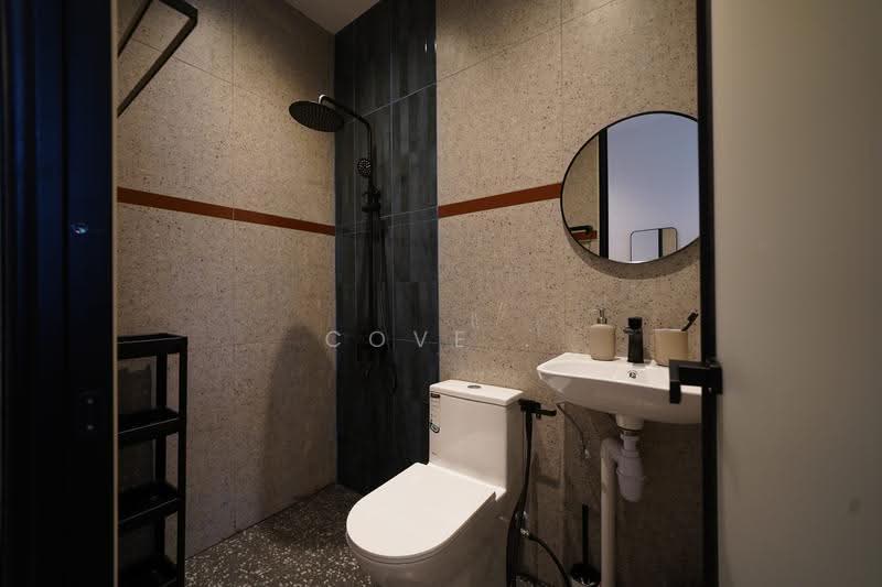 3 Norris Road - Master Room, Farrer Park / Serangoon Rd, Room Rental, 152 sqft, Conservation House For Rent, by Cove, 500279636 - Room 208/308 - Private Bathroom - PropertyGuru.com.sg