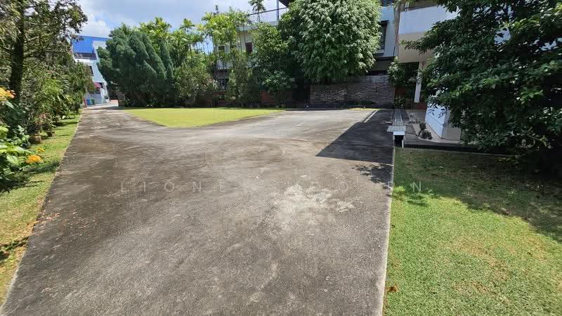 Duchess Coronation Kingsmead Bukit Timah Victoria Park, Duchess Road Kingsmead Road| coronation road Bukit Timah, Tanglin / Holland / Bukit Timah, 4 Bedrooms, 5,000 sqft, Detached House For Sale, by Lionel Loo PN, 500279637 - Exterior - PropertyGuru.com.sg
