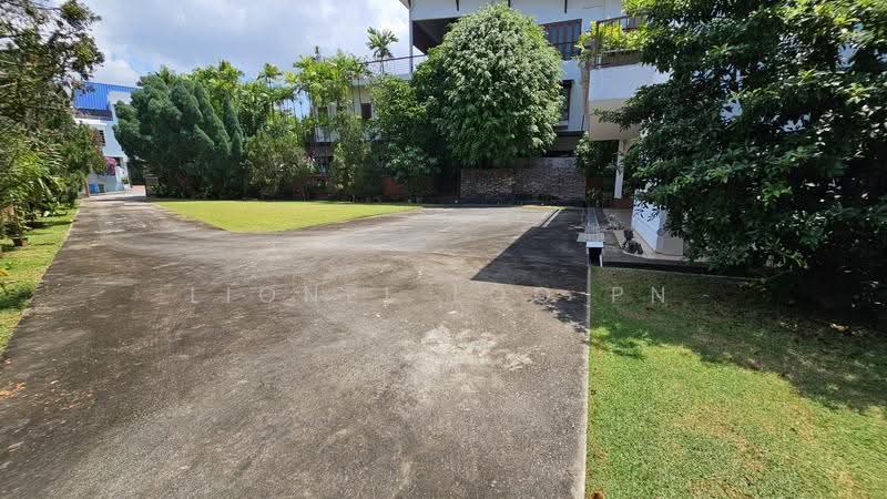 Duchess Coronation Kingsmead Bukit Timah Victoria Park, Duchess Road Kingsmead Road| coronation road Bukit Timah, Tanglin / Holland / Bukit Timah, 4 Bedrooms, 5,000 sqft, Detached House For Sale, by Lionel Loo PN, 500279637 - Exterior - PropertyGuru.com.sg