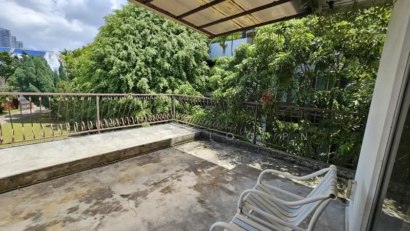Duchess Coronation Kingsmead Bukit Timah Victoria Park, Duchess Road Kingsmead Road| coronation road Bukit Timah, Tanglin / Holland / Bukit Timah, 4 Bedrooms, 5,000 sqft, Detached House For Sale, by Lionel Loo PN, 500279637 - Balcony - PropertyGuru.com.sg