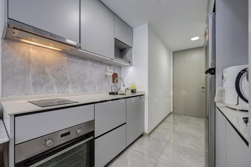 The Garden Residences, 1 Serangoon North View, Hougang / Punggol / Sengkang, 1 Bedroom, 452 sqft, Condominium For Sale, by Michael Hong GuangYuan, 500279646 - Kitchen - PropertyGuru.com.sg