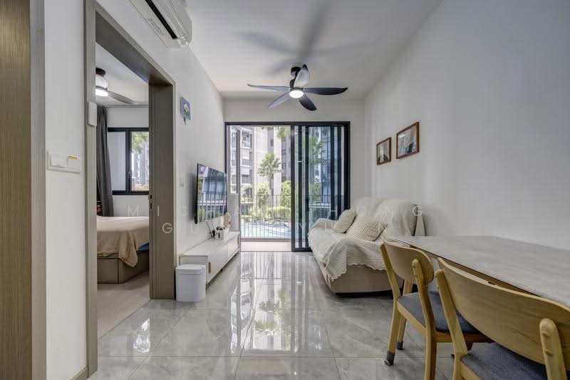 The Garden Residences, 1 Serangoon North View, Hougang / Punggol / Sengkang, 1 Bedroom, 452 sqft, Condominium For Sale, by Michael Hong GuangYuan, 500279646 - Living Room - PropertyGuru.com.sg