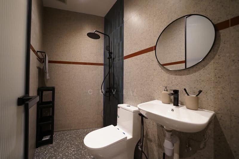 3 Norris Road - Standard Room, Farrer Park / Serangoon Rd, Room Rental, 102 sqft, Conservation House For Rent, by Cove, 500279647 - Bathroom - PropertyGuru.com.sg