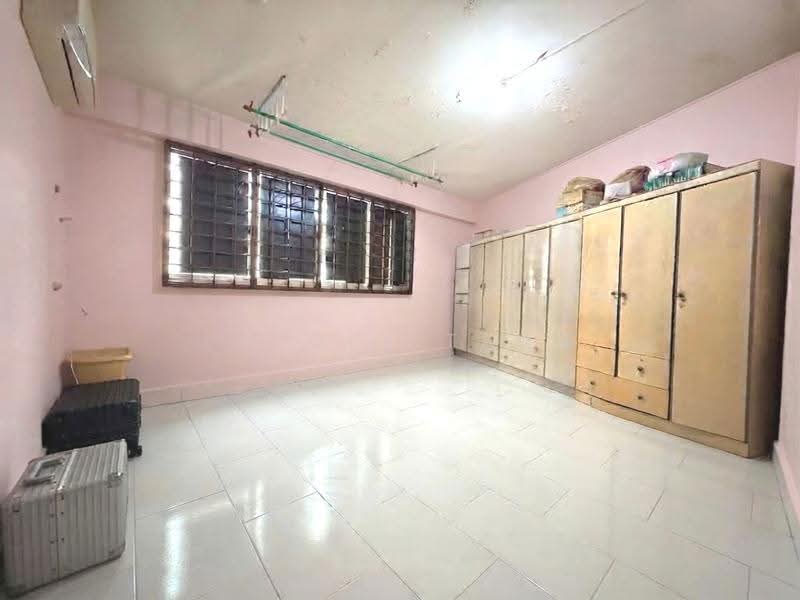 250 Bishan Street 22, 250 Bishan Street 22, Ang Mo Kio / Bishan / Thomson, 3 Bedrooms, 1,163 sqft, HDB Flat For Sale, by Nigel Tan, 500279650 - Bedroom - PropertyGuru.com.sg