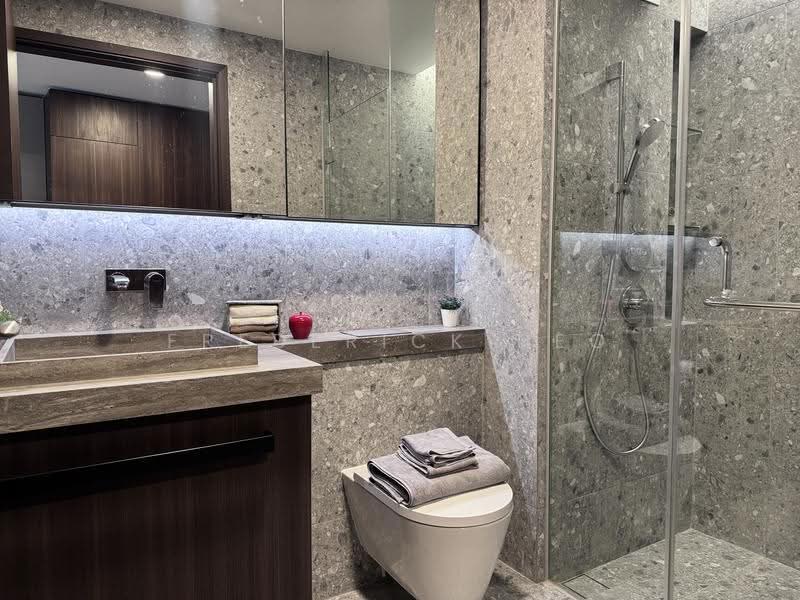 One Pearl Bank, 1 Pearl Bank, Alexandra / Commonwealth, 1 Bedroom, 570 sqft, Condominium For Sale, by Frederick Neo, 500279654 - Bathroom - PropertyGuru.com.sg