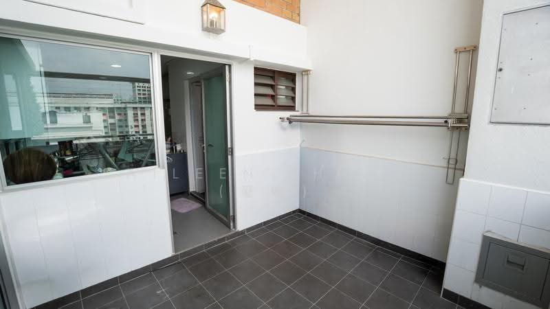 422 Fajar Road, 422 Fajar Road, Dairy Farm / Bukit Panjang / Choa Chu Kang, 4 Bedrooms, 1,572 sqft, HDB Flat For Sale, by Aileen Zhang (爱琳), 500279664 - Balcony - PropertyGuru.com.sg