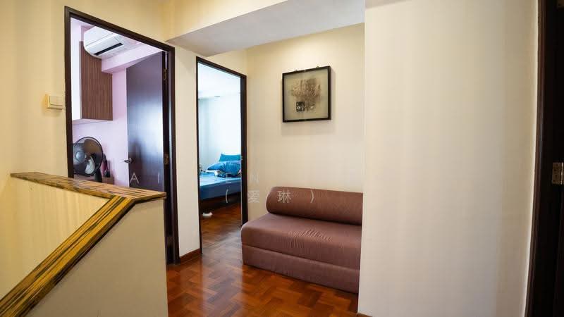 422 Fajar Road, 422 Fajar Road, Dairy Farm / Bukit Panjang / Choa Chu Kang, 4 Bedrooms, 1,572 sqft, HDB Flat For Sale, by Aileen Zhang (爱琳), 500279664 - Corridor - PropertyGuru.com.sg