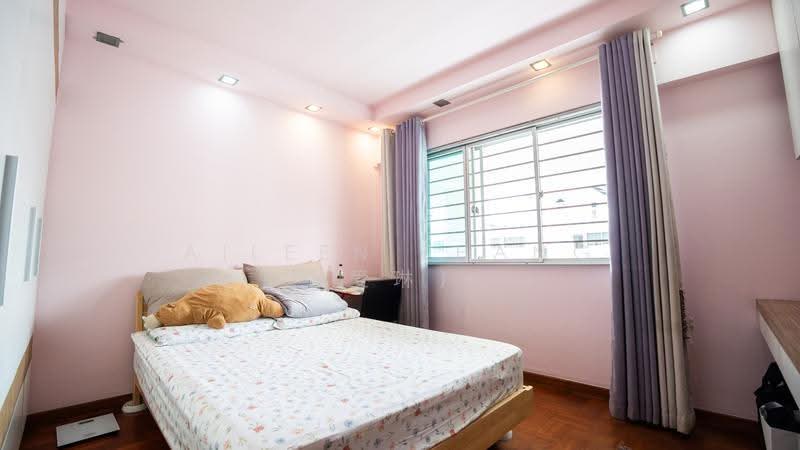 422 Fajar Road, 422 Fajar Road, Dairy Farm / Bukit Panjang / Choa Chu Kang, 4 Bedrooms, 1,572 sqft, HDB Flat For Sale, by Aileen Zhang (爱琳), 500279664 - Bedroom - PropertyGuru.com.sg
