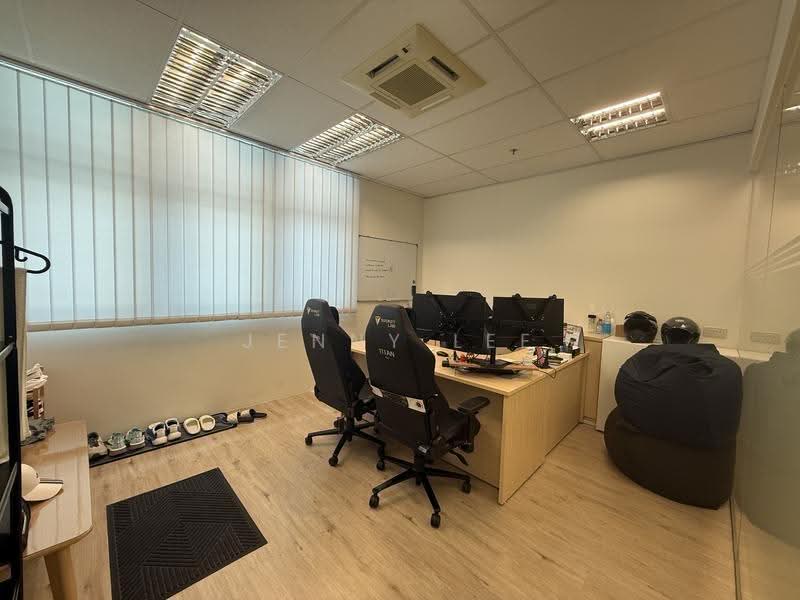 Woodlands 11, 11 Woodlands Close, Admiralty / Woodlands, 1,938 sqft, Light Industrial (B1) For Rent, by Jenny Lee, 500279668 - Study - CommercialGuru.com.sg