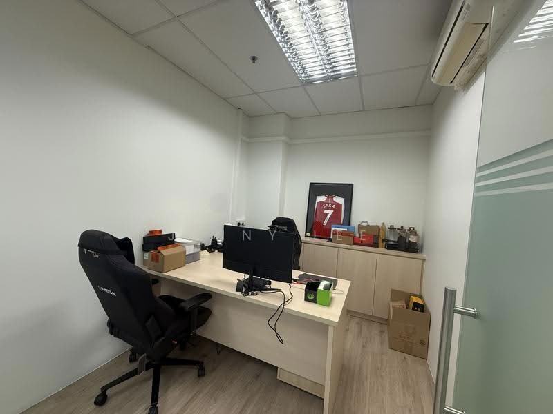 Woodlands 11, 11 Woodlands Close, Admiralty / Woodlands, 1,938 sqft, Light Industrial (B1) For Rent, by Jenny Lee, 500279668 - Study - CommercialGuru.com.sg