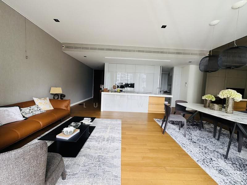 Hilltops, 99 Cairnhill Circle, Orchard / River Valley, 4 Bedrooms, 1,819 sqft, Condominium For Sale, by Lucy Wu, 500279669 - Living Room - PropertyGuru.com.sg