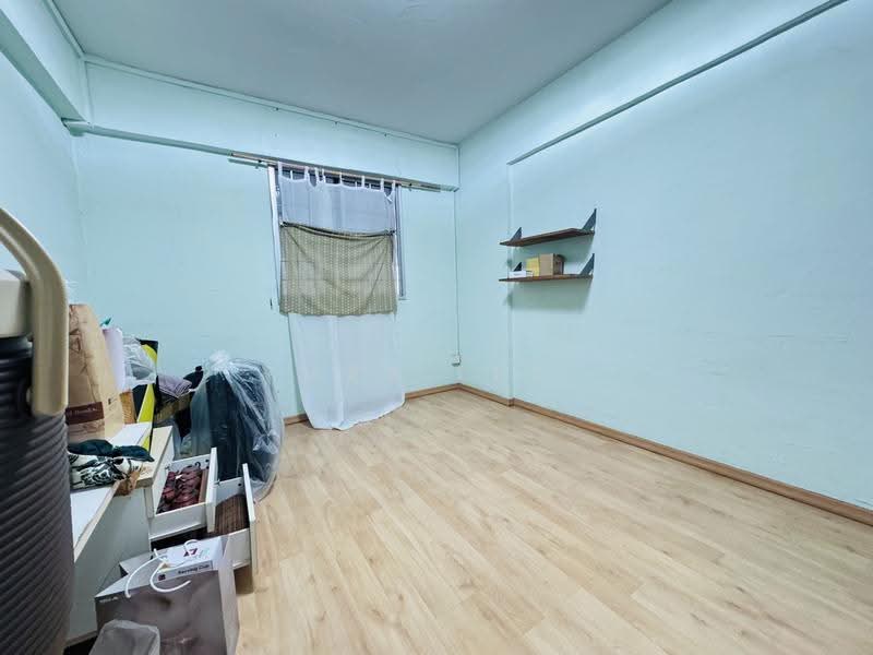 215 Bukit Batok Street 21, 215 Bukit Batok Street 21, Dairy Farm / Bukit Panjang / Choa Chu Kang, 2 Bedrooms, 721 sqft, HDB Flat For Sale, by Max Lee, 500279670 - Interior - PropertyGuru.com.sg