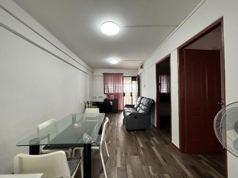 57 New Upper Changi Road, 57 New Upper Changi Road, Bedok / Upper East Coast, 2 Bedrooms, 646 sqft, HDB Flat For Sale, by Den Irya, 500279671 - Living Room - PropertyGuru.com.sg