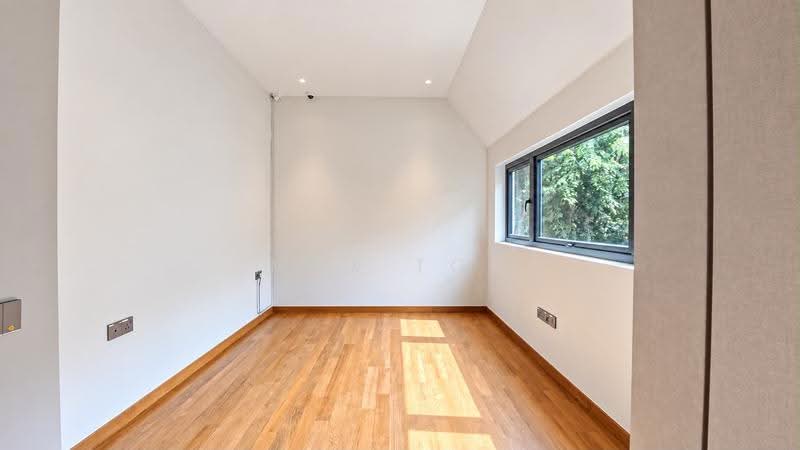 **LANDED7772**@D21 SERENE GREENERY BRAND NEW SEMI DETACHED, Near Bukit Nature Reserve, Clementi Park / Upper Bukit Timah, 5 Bedrooms, 5,436 sqft, Semi-Detached House For Sale, by Max Toh, 500279679 - Interior - PropertyGuru.com.sg