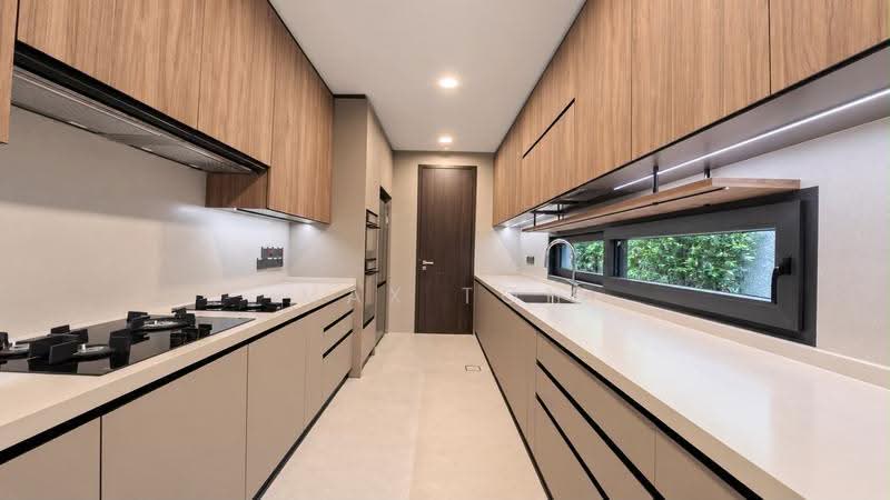 **LANDED7772**@D21 SERENE GREENERY BRAND NEW SEMI DETACHED, Near Bukit Nature Reserve, Clementi Park / Upper Bukit Timah, 5 Bedrooms, 5,436 sqft, Semi-Detached House For Sale, by Max Toh, 500279679 - Kitchen - PropertyGuru.com.sg