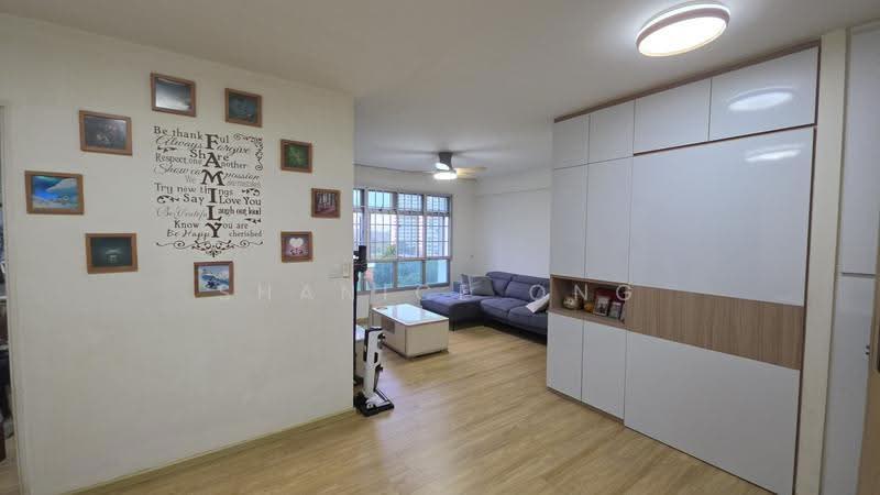 815A Choa Chu Kang Avenue 7, 815A Choa Chu Kang Avenue 7, Dairy Farm / Bukit Panjang / Choa Chu Kang, 3 Bedrooms, 1,001 sqft, HDB Flat For Sale, by Shanice ONG, 500279681 - Living Room - PropertyGuru.com.sg