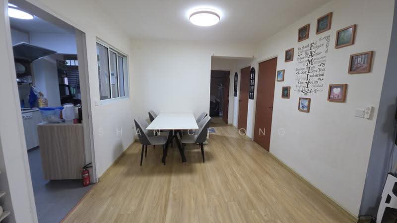 815A Choa Chu Kang Avenue 7, 815A Choa Chu Kang Avenue 7, Dairy Farm / Bukit Panjang / Choa Chu Kang, 3 Bedrooms, 1,001 sqft, HDB Flat For Sale, by Shanice ONG, 500279681 - Dining Room - PropertyGuru.com.sg