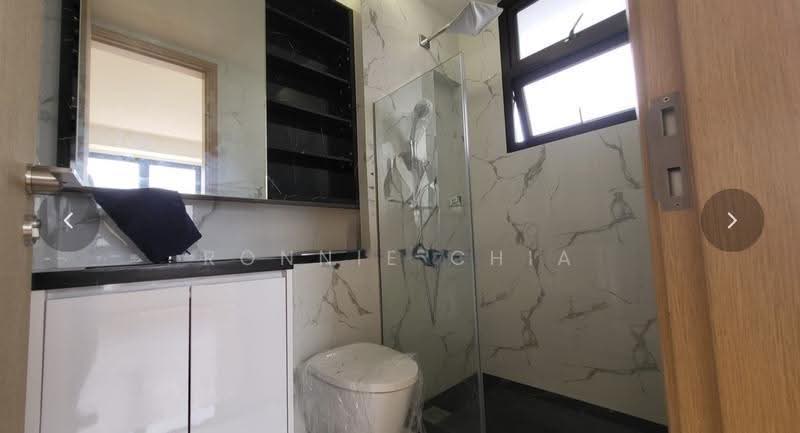 Tosha Street / Aida Street / Carmen Street, East Coast / Marine Parade, 7 Bedrooms, 5,590 sqft, Semi-Detached House For Sale, by Ronnie Chia, 500279693 - Bathroom - PropertyGuru.com.sg