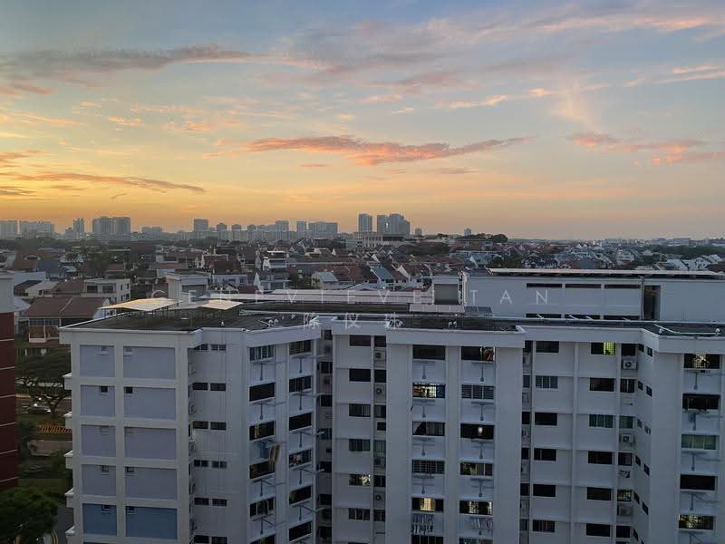 310 Serangoon Avenue 2, 310 Serangoon Avenue 2, Hougang / Punggol / Sengkang, 3 Bedrooms, 1,302 sqft, HDB Flat For Sale, by Genevieve Tan 陈仪珠, 500279714 - Exterior - PropertyGuru.com.sg