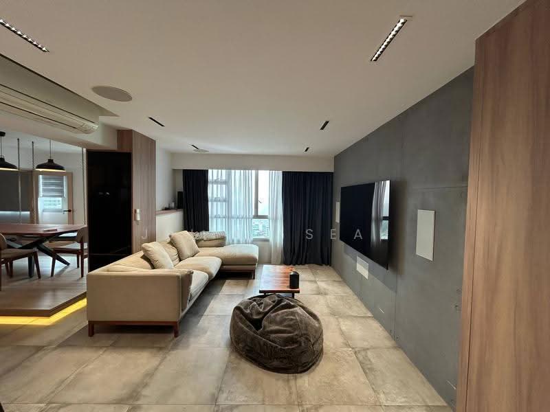 312C Clementi Avenue 4, 312C Clementi Avenue 4, Buona Vista / West Coast / Clementi New Town, 2 Bedrooms, 1,001 sqft, HDB Flat For Sale, by Julian Seah, 500279739 - Living Room - PropertyGuru.com.sg