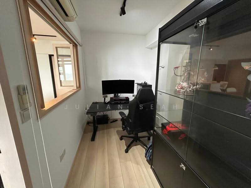 312C Clementi Avenue 4, 312C Clementi Avenue 4, Buona Vista / West Coast / Clementi New Town, 2 Bedrooms, 1,001 sqft, HDB Flat For Sale, by Julian Seah, 500279739 - Study - PropertyGuru.com.sg
