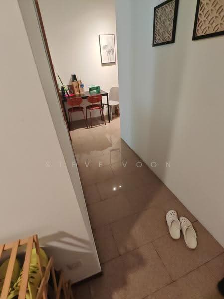 Queens, 16 Stirling Road, Alexandra / Commonwealth, Room Rental, 150 sqft, Condominium For Rent, by Steve Voon, 500279746 - Interior - PropertyGuru.com.sg