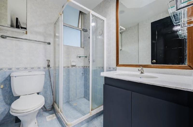 Northoaks, 20 Woodlands Cresent, Admiralty / Woodlands, 3 Bedrooms, 1,238 sqft, Condominium For Sale, by Carol Liew, 500279757 - Bathroom - PropertyGuru.com.sg