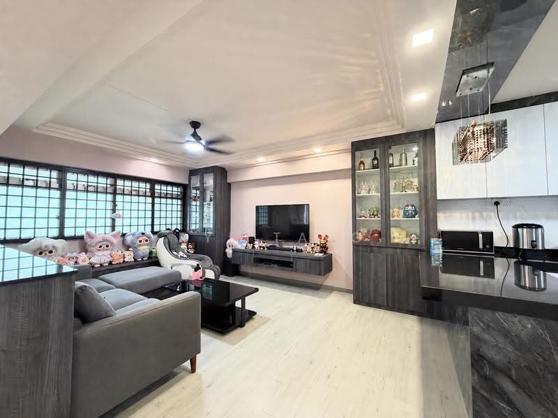 627 Pasir Ris Drive 3, 627 Pasir Ris Drive 3, Pasir Ris / Tampines, 3 Bedrooms, 1,120 sqft, HDB Flat For Sale, by Kye Tang, 500279774 - Living Room - PropertyGuru.com.sg