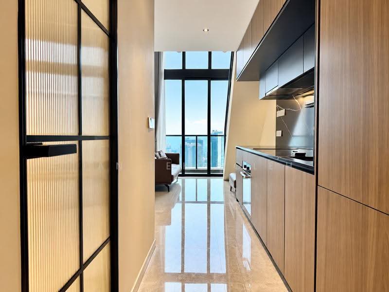 Sell as Brand New! 1+Study+Loft @ Irwell Hill Residences by CDL, Orchard / River Valley, 1 Bedroom, 646 sqft, Condominium For Sale, by Ian Teh Boleh, 500279780 - Corridor - PropertyGuru.com.sg