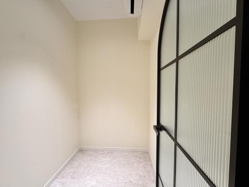Sell as Brand New! 1+Study+Loft @ Irwell Hill Residences by CDL, Orchard / River Valley, 1 Bedroom, 646 sqft, Condominium For Sale, by Ian Teh Boleh, 500279780 - Interior - PropertyGuru.com.sg