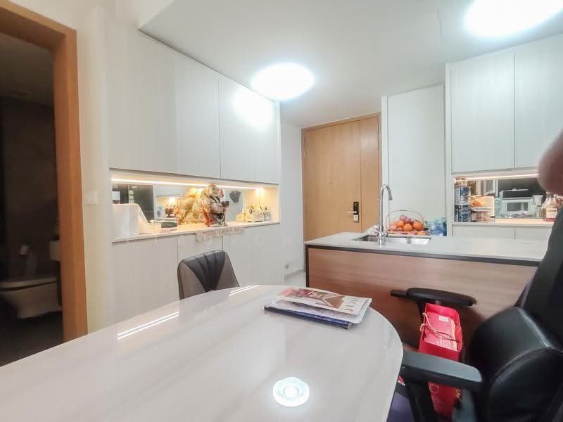 Midwood, 10 Hillview Rise, Dairy Farm / Bukit Panjang / Choa Chu Kang, 2 Bedrooms, 689 sqft, Condominium For Sale, by Clauson Seah, 500279798 - Dining Room - PropertyGuru.com.sg