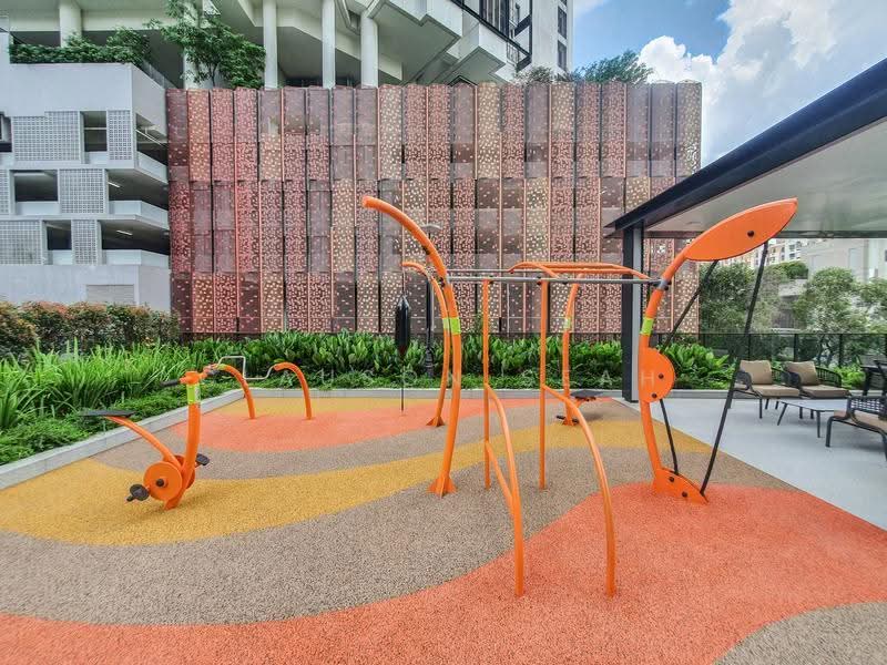 Midwood, 10 Hillview Rise, Dairy Farm / Bukit Panjang / Choa Chu Kang, 2 Bedrooms, 689 sqft, Condominium For Sale, by Clauson Seah, 500279798 - Exterior - PropertyGuru.com.sg