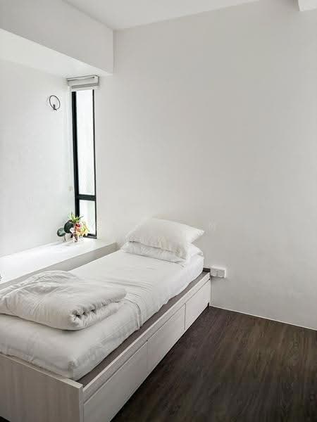 Lakeholmz, 88 Corporation Road, Boon Lay / Jurong / Tuas, 3 Bedrooms, 1,324 sqft, Condominium For Sale, by Clauson Seah, 500279807 - Bedroom - PropertyGuru.com.sg