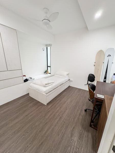 Lakeholmz, 88 Corporation Road, Boon Lay / Jurong / Tuas, 3 Bedrooms, 1,324 sqft, Condominium For Sale, by Clauson Seah, 500279807 - Bedroom - PropertyGuru.com.sg