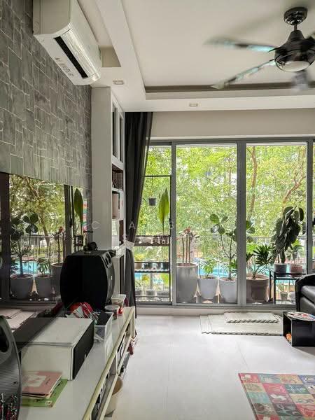 Lakeholmz, 88 Corporation Road, Boon Lay / Jurong / Tuas, 3 Bedrooms, 1,324 sqft, Condominium For Sale, by Clauson Seah, 500279807 - Living Room - PropertyGuru.com.sg