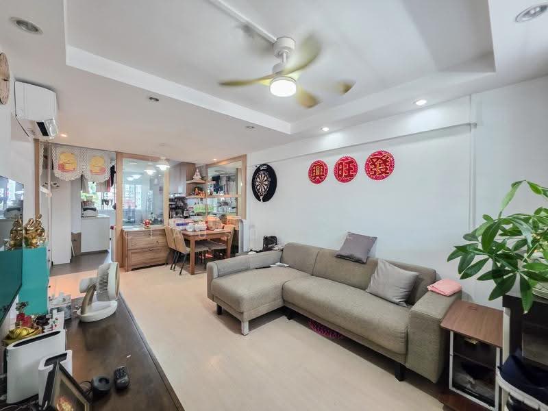 271 Bukit Batok East Avenue 4, 271 Bukit Batok East Avenue 4, Dairy Farm / Bukit Panjang / Choa Chu Kang, Room Rental, 200 sqft, HDB Flat For Rent, by Clauson Seah, 500279810 - PropertyGuru.com.sg
