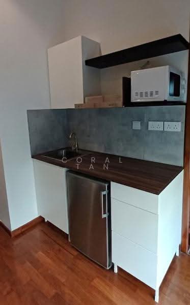 Deluxe Studio 500sqft, 8 min walk to Bartley MRT, 10min bus to Tai Seng, Hougang / Punggol / Sengkang, 1 Bedroom, 500 sqft, Apartment For Rent, by Coral Tan, 500279812 - Kitchen - PropertyGuru.com.sg