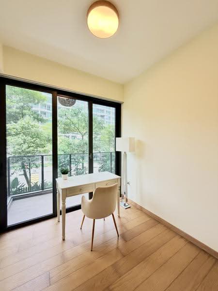 Midwood, 10 Hillview Rise, Dairy Farm / Bukit Panjang / Choa Chu Kang, 3 Bedrooms, 990 sqft, Condominium For Sale, by TJHAI C. (TJ), 500279815 - Study - PropertyGuru.com.sg