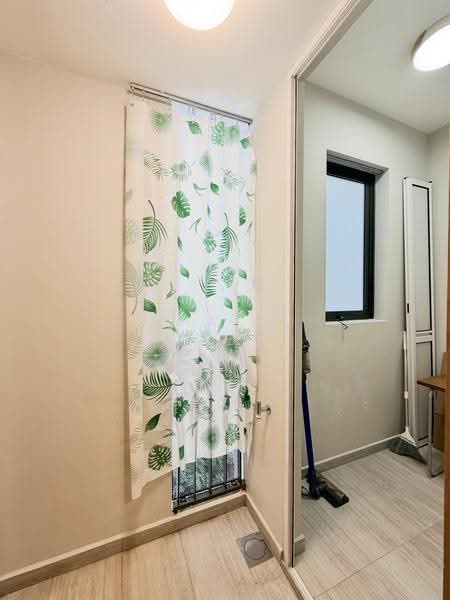 Midwood, 10 Hillview Rise, Dairy Farm / Bukit Panjang / Choa Chu Kang, 3 Bedrooms, 990 sqft, Condominium For Sale, by TJHAI C. (TJ), 500279815 - Bathroom - PropertyGuru.com.sg